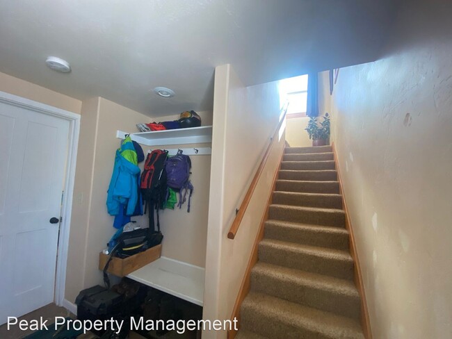 Building Photo - 2 br, 1 bath House - 219.5 Gothic