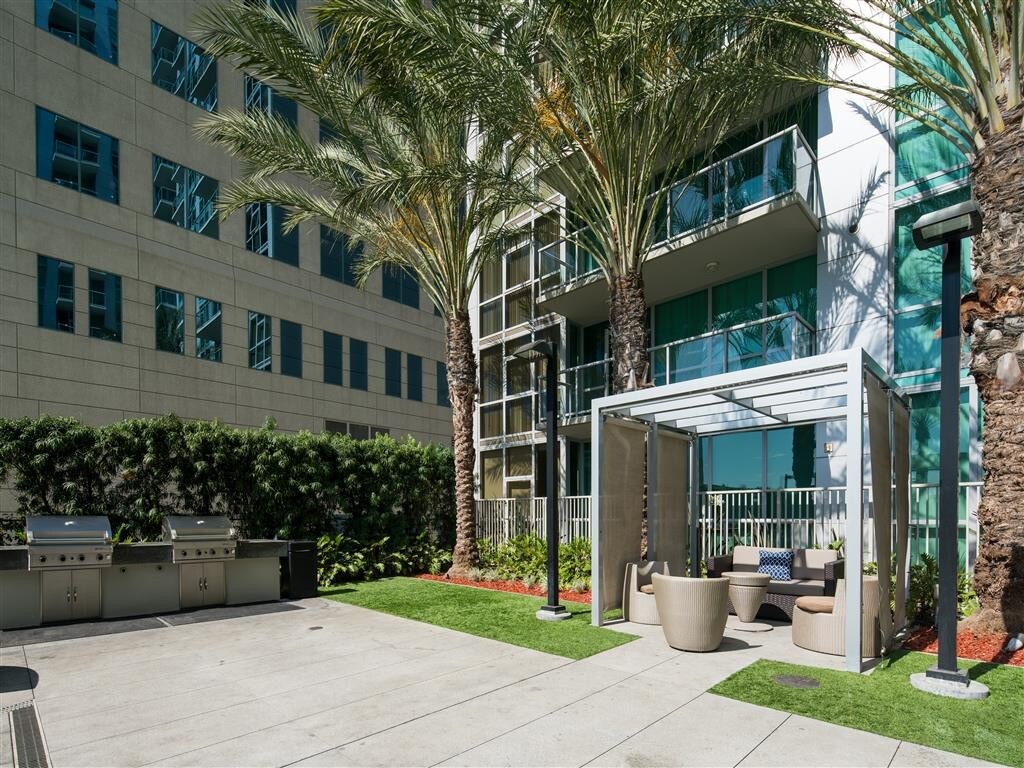the vue san pedro ca building photo