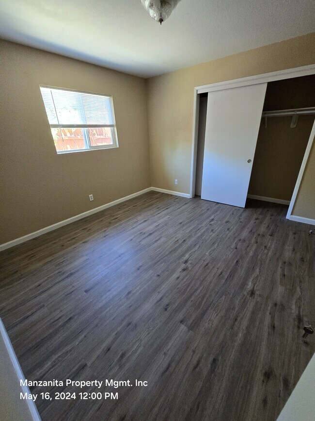 Foto del edificio - 3640 Oak St