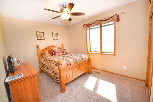 Foto del edificio - 5795 N 42nd St