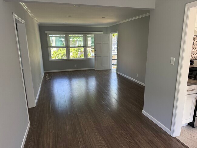 Living room - 809 N. Adams St.