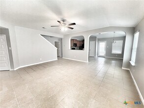 Building Photo - 761 Wolfeton Way
