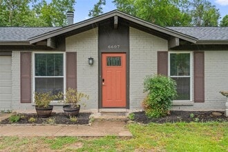 Building Photo - 6607 Boleynwood Dr