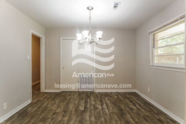 Foto del edificio - 203 S Pine St
