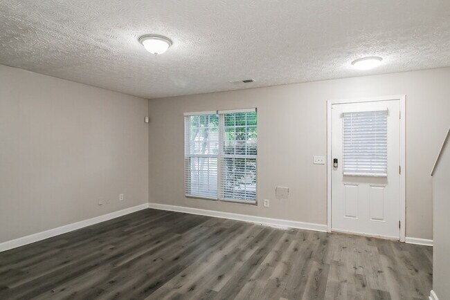 Foto del edificio - 4059 Browne Ct