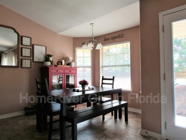 Building Photo - 2803 Shoni Dr