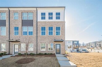 Building Photo - 1444 Creekside Cir NW