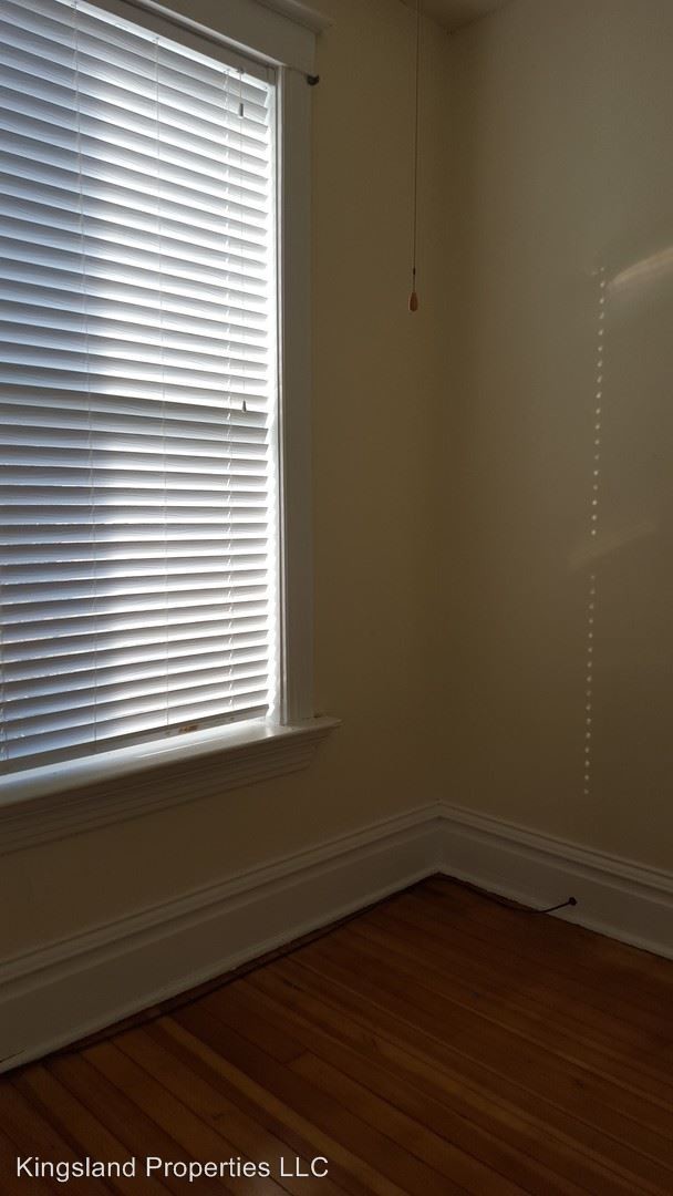 Foto del edificio - 4361 Gibson Ave