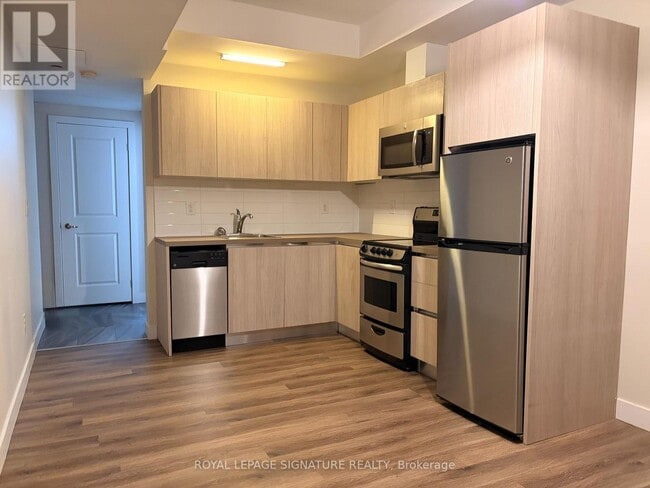 Photo du bâtiment - 335 College St