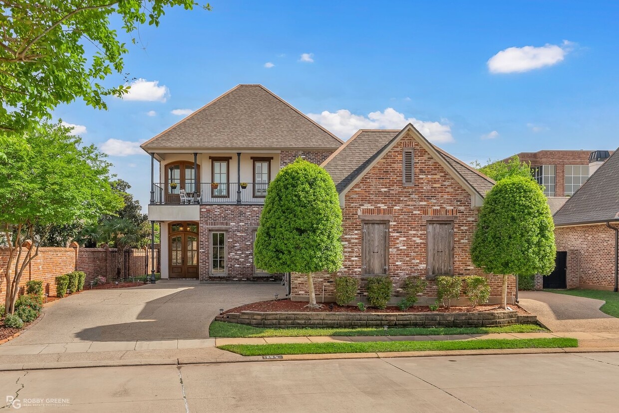 Foto principal - Oak Alley Neighborhood!