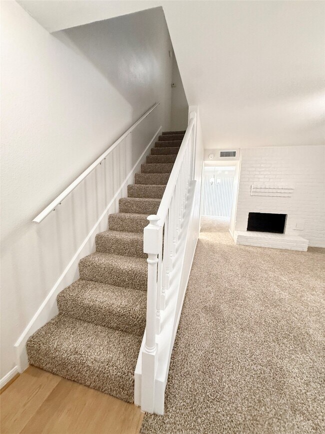 Foto del edificio - 1497 Springrock Ln