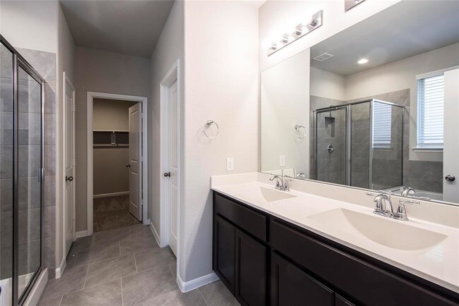 Building Photo - 4015 Prairie Landing Ln