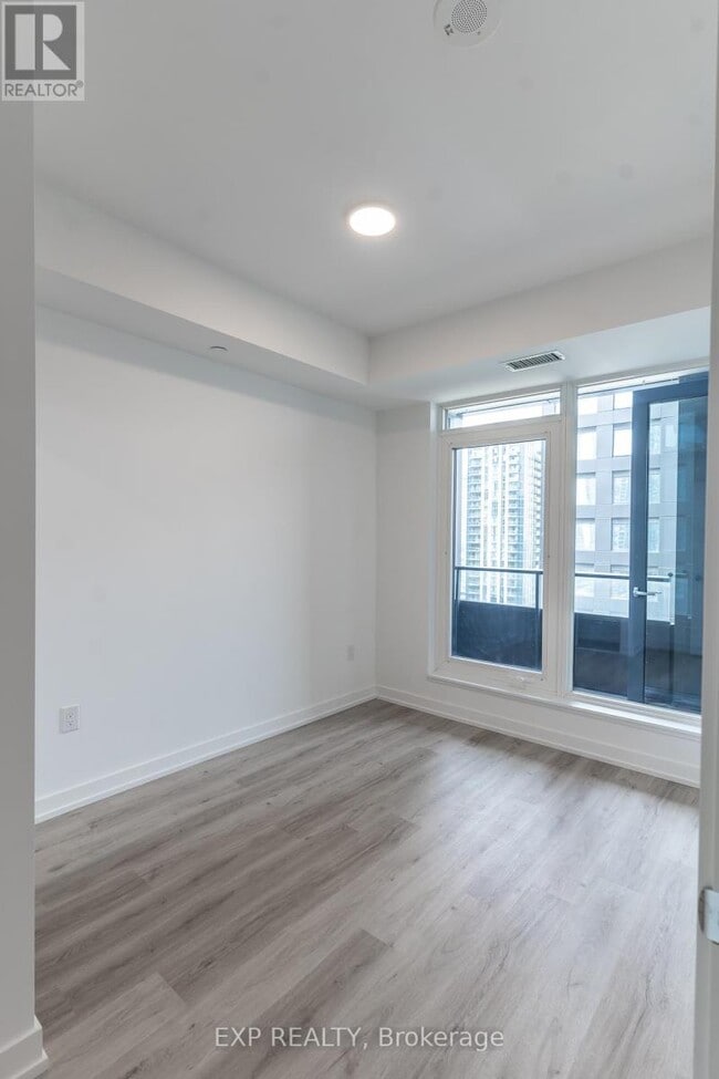 Building Photo - 395 Square One Dr