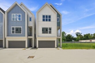 Building Photo - 7709 Earl Rudder Wy