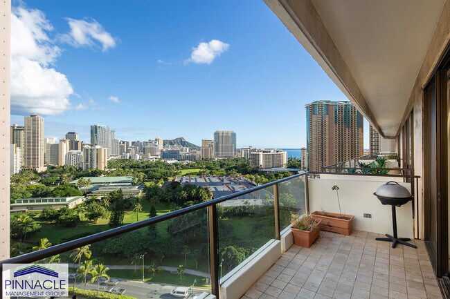 Building Photo - 1860 Ala Moana Blvd