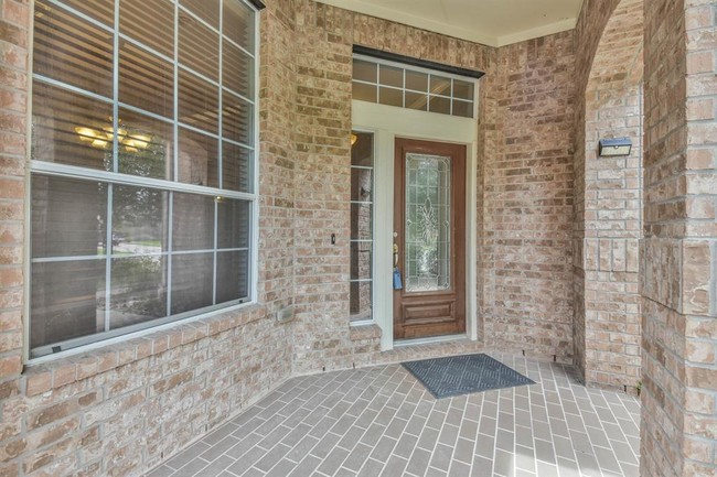 Building Photo - 10207 Eagle Hollow Dr