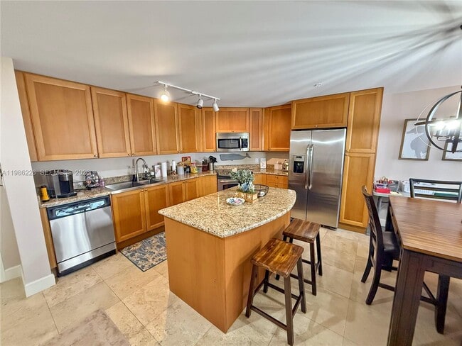 Building Photo - 55 Merrick Wy