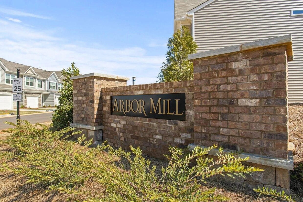 Foto principal - Arbor Mill Townhomes