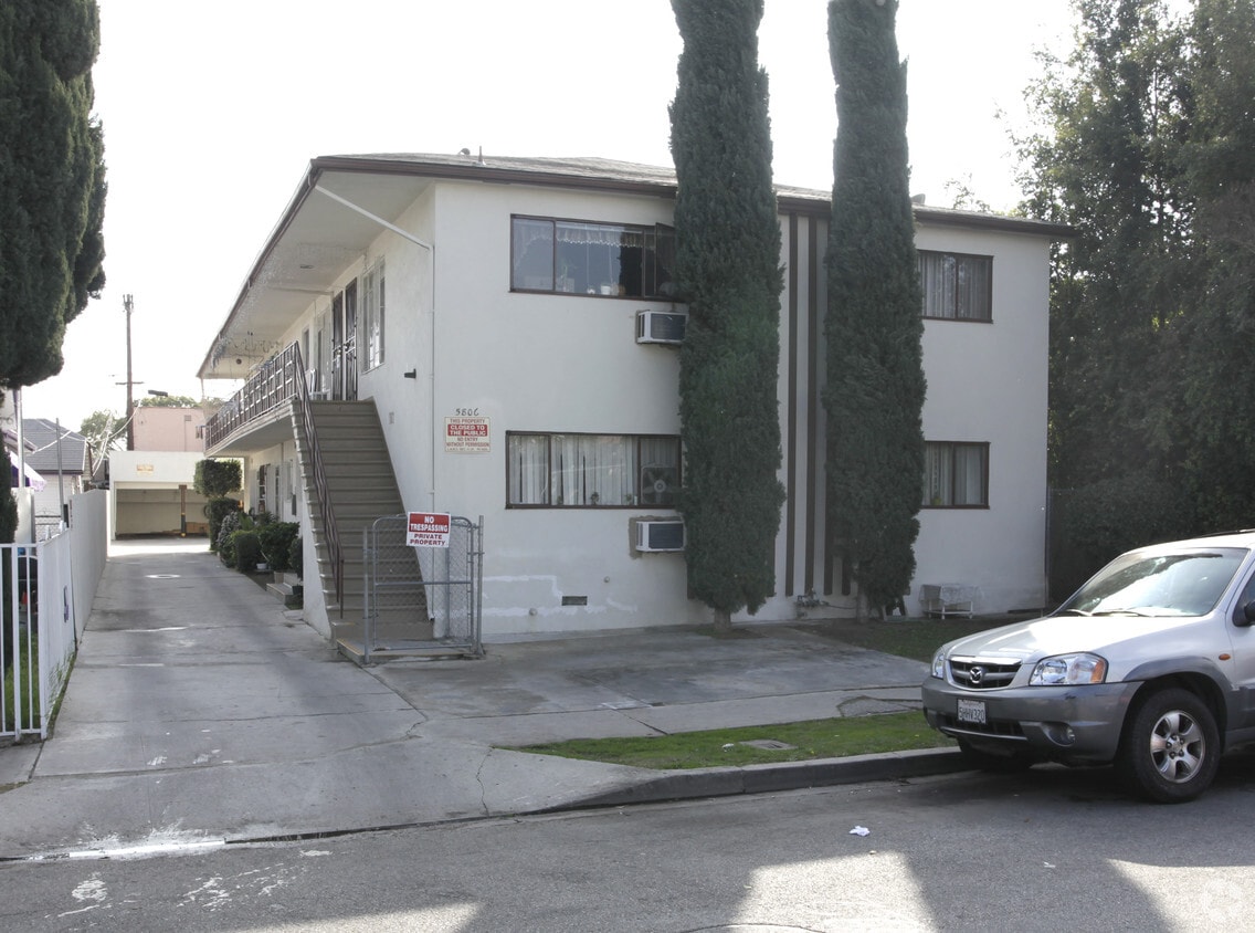 Building Photo - 5806 La Mirada Ave