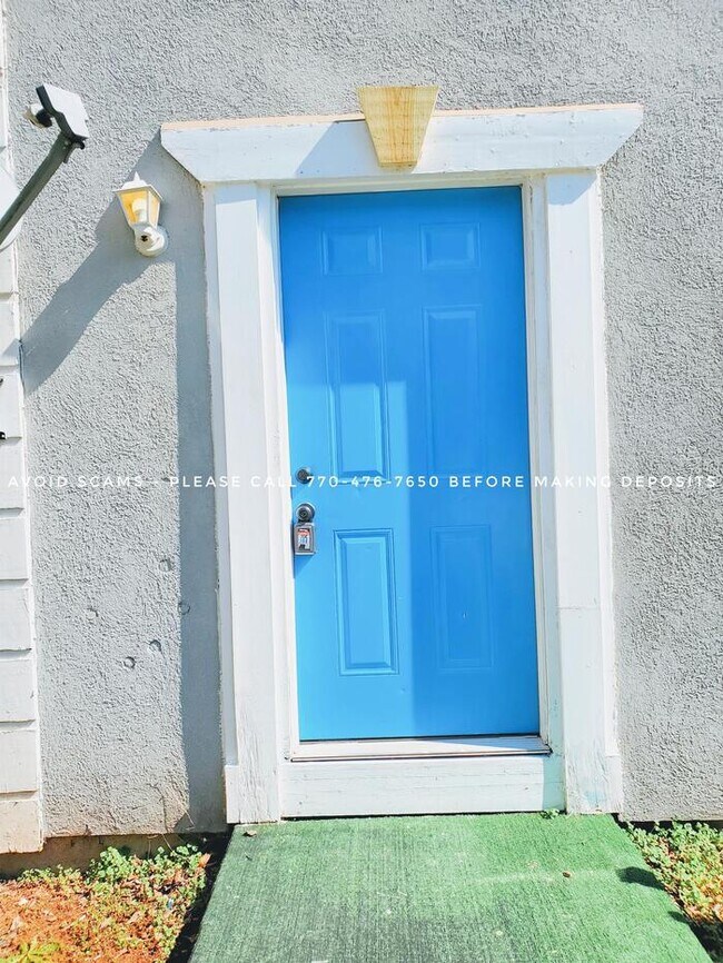Foto del edificio - Renovated Spacious TH, Hardwoods on main, ...