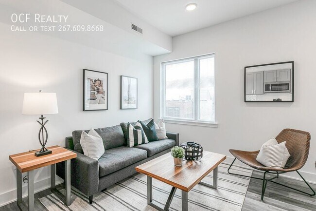 Foto del edificio - The Royal JR 1 Bed Apartment
