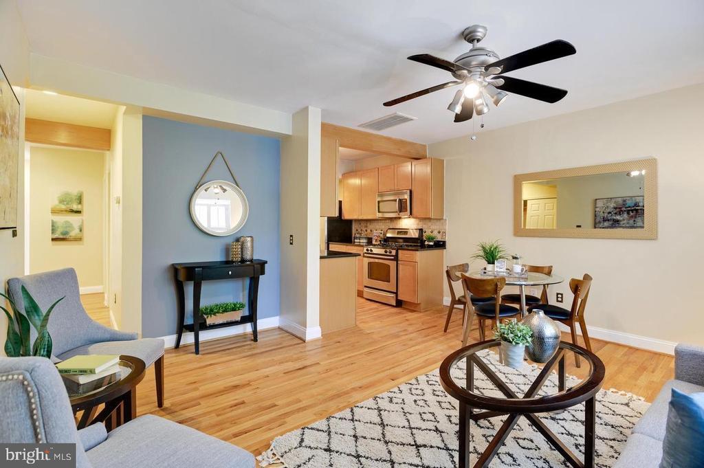 Foto principal - 1302 Childress St NE