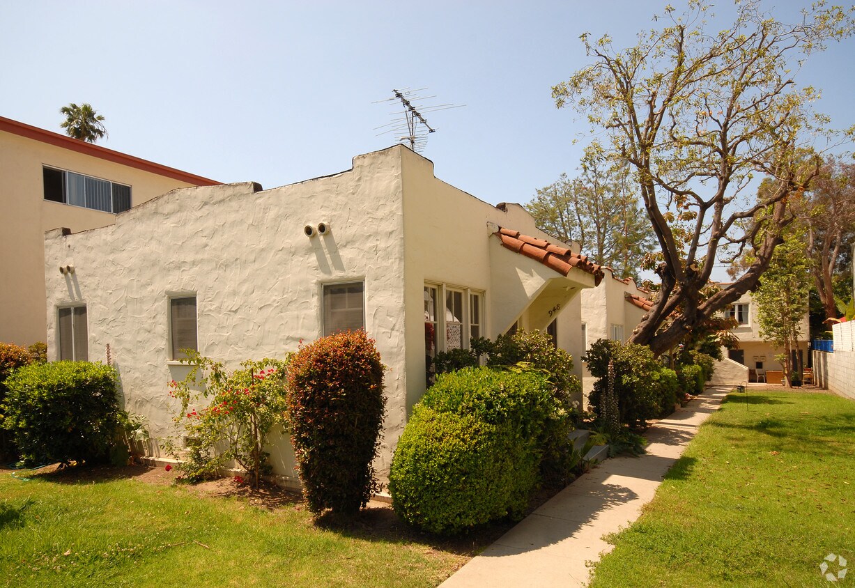 Foto del edificio - 948 18th St