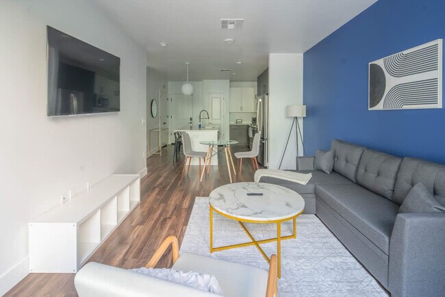 Foto del edificio - 701 W Rio Salado Pkwy