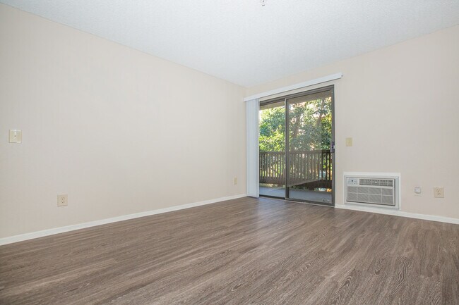 Foto del edificio - Acaciawood Village Senior Apartment Homes