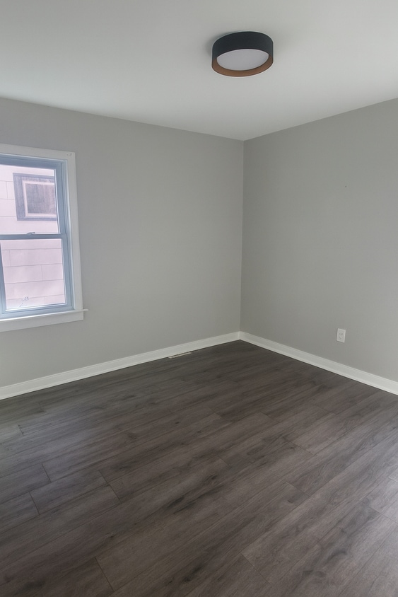 Building Photo - 13593 Meyers Rd