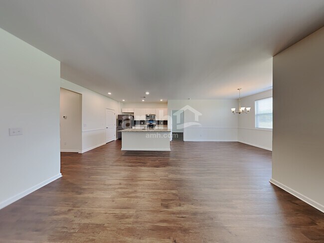 Building Photo - 304 Tessa Grace Wy