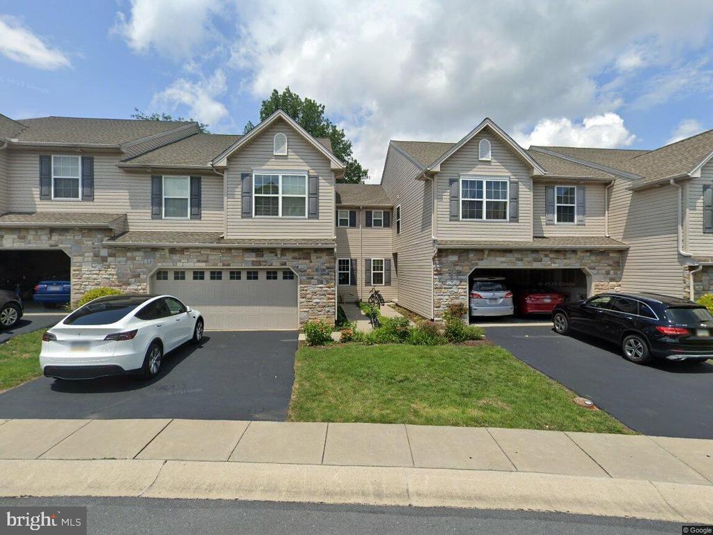 Foto principal - 6105 Galleon Drive
