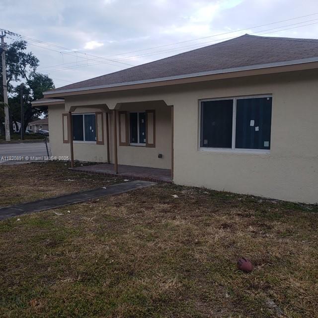 Foto principal - 2200 NW 155th St