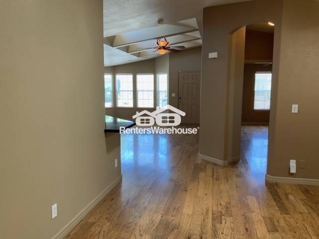 Foto del edificio - 3301 S Goldfield Rd
