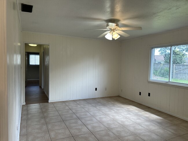 Building Photo - 3841 Forrester Ln