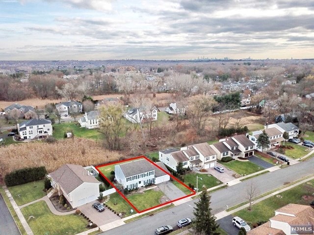 Building Photo - 508 Tether Ln