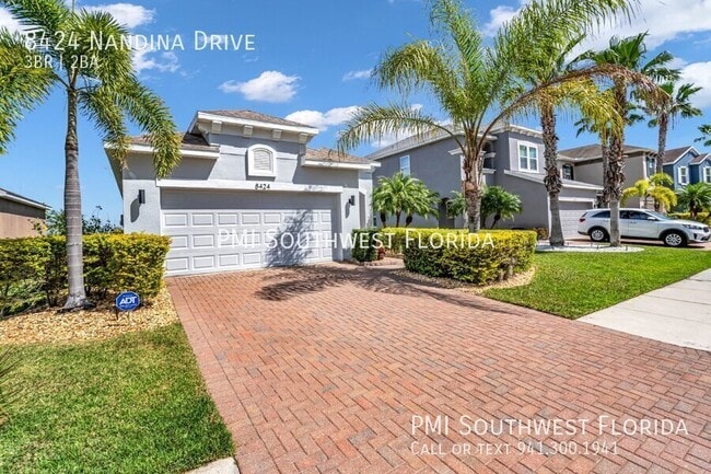 Building Photo - 8424 Nandina Dr