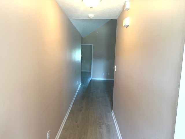Building Photo - 624 Lory Ln
