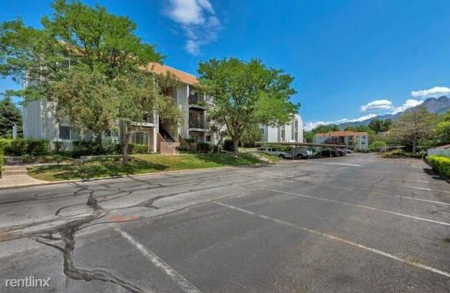 Foto del edificio - 1039 Quail Vista Ln