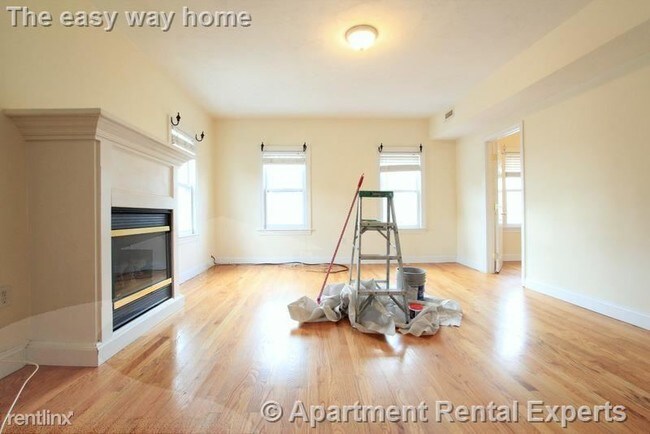 Building Photo - 11 Brighton St