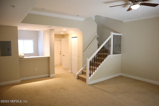Foto del edificio - 9745 Touchton Rd