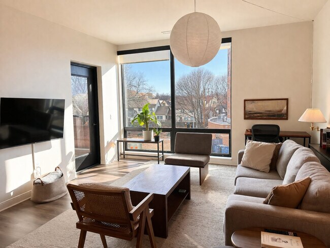 Foto del edificio - 1632 N Franklin Pl