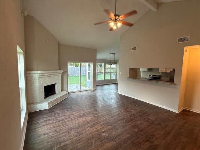 Building Photo - 6534 Lodgepole Rd