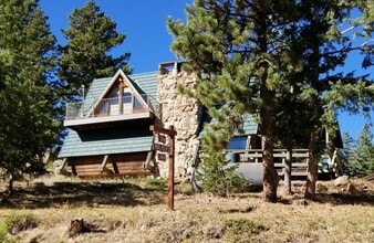 Building Photo - 98 Mine Ln