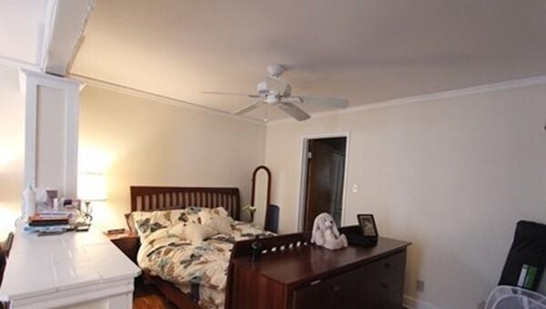 Foto del edificio - 143 Longwood Ave