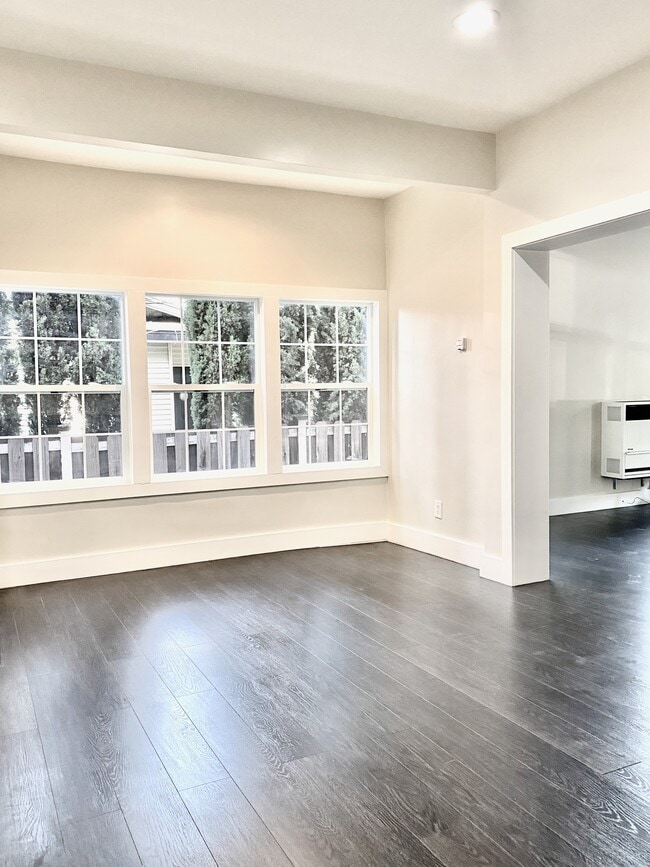 Foto del edificio - 6400 Dix St