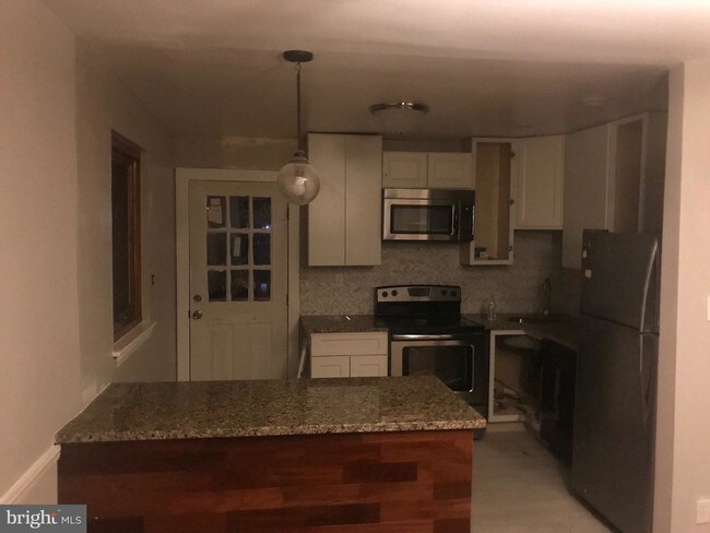 Foto del edificio - 706 Jefferson St NE