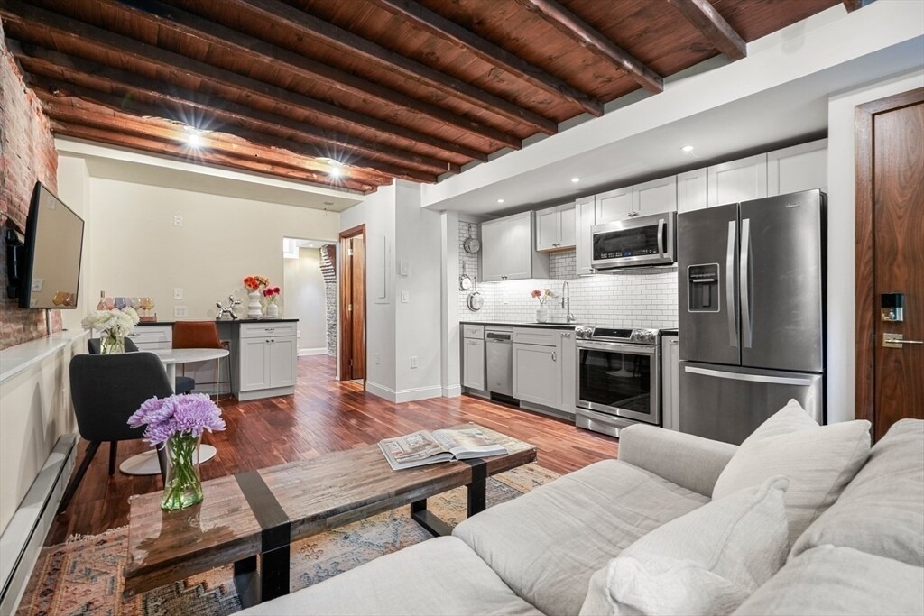 Foto principal - 50 Lawrence St