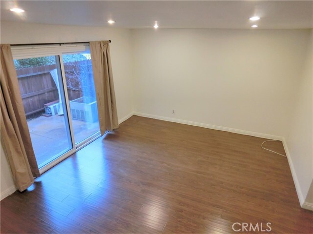 Foto del edificio - 1781 S Bradbury Dr