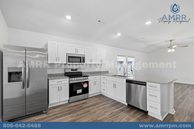 Building Photo - New Beginnings Start At AMRR: $1299/MO OFF RENT FOR THE FIRST 3 MONTHS